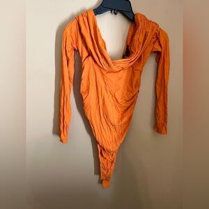 NWT h:ours‎ small orange bodysuit